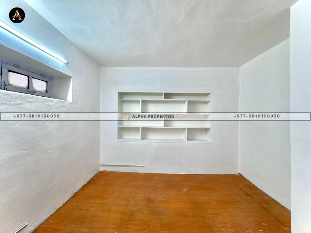 PATAN DHOKA | 850 SQ FT OFFICE SPACE FOR RENT photo